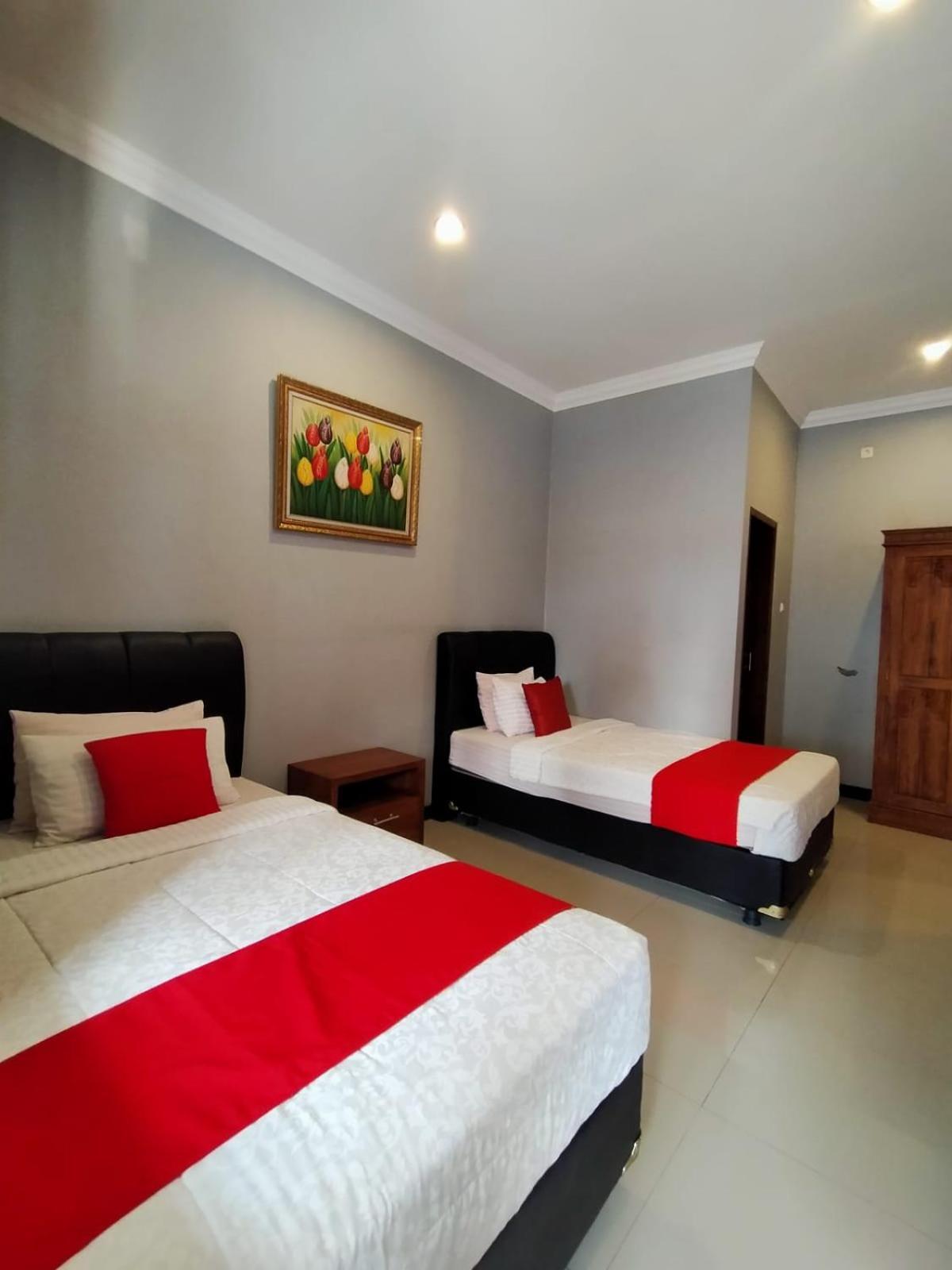 Hotel Asri Baru Purwokerto Extérieur photo