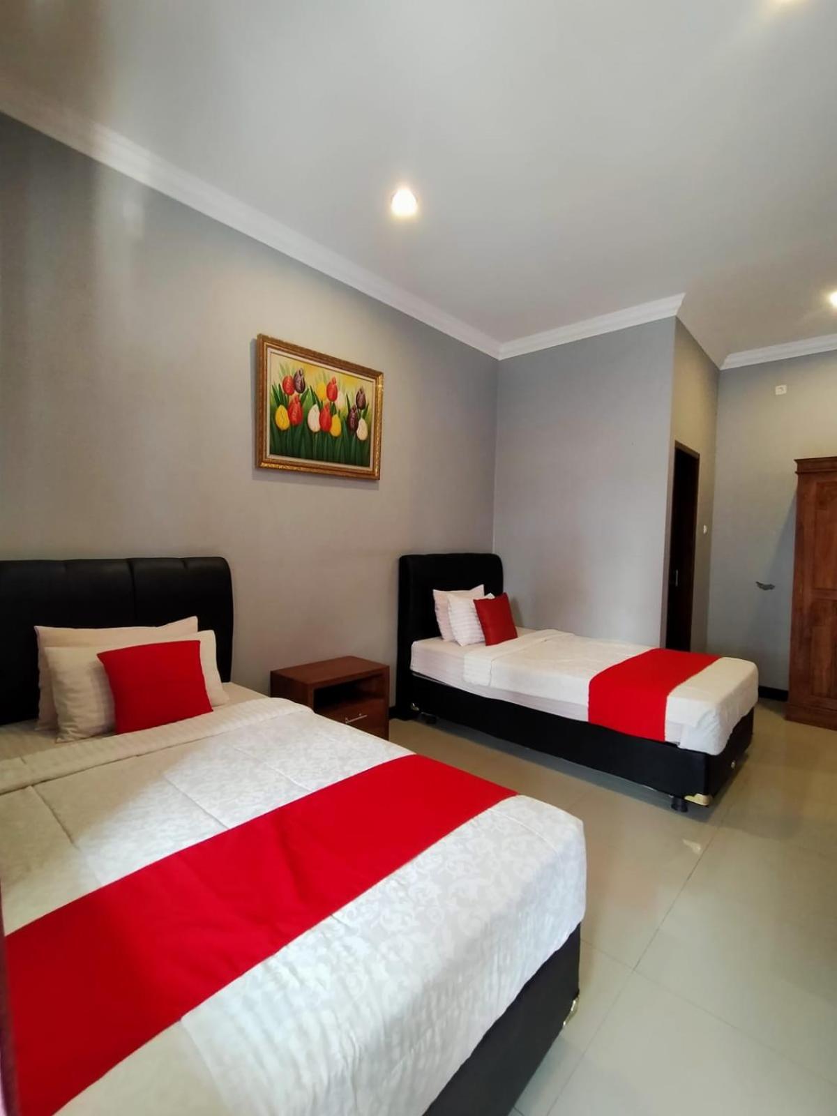 Hotel Asri Baru Purwokerto Extérieur photo